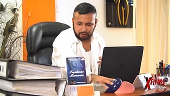 A Cleaner From Peru Dresses As A Physician To Seduce A Voluptuous Venezuelan